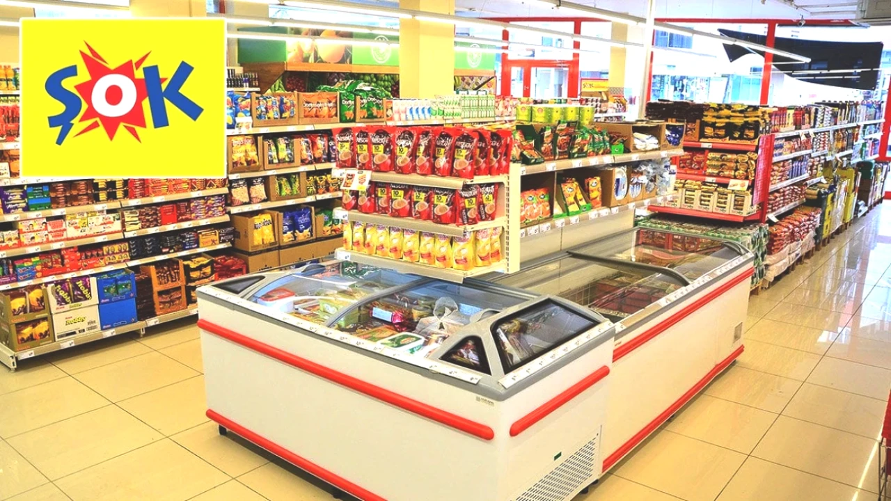 Şok Market'te Yarın Kapış Kapış Gidecek! Katlanır Kamp Arabası Geliyor!